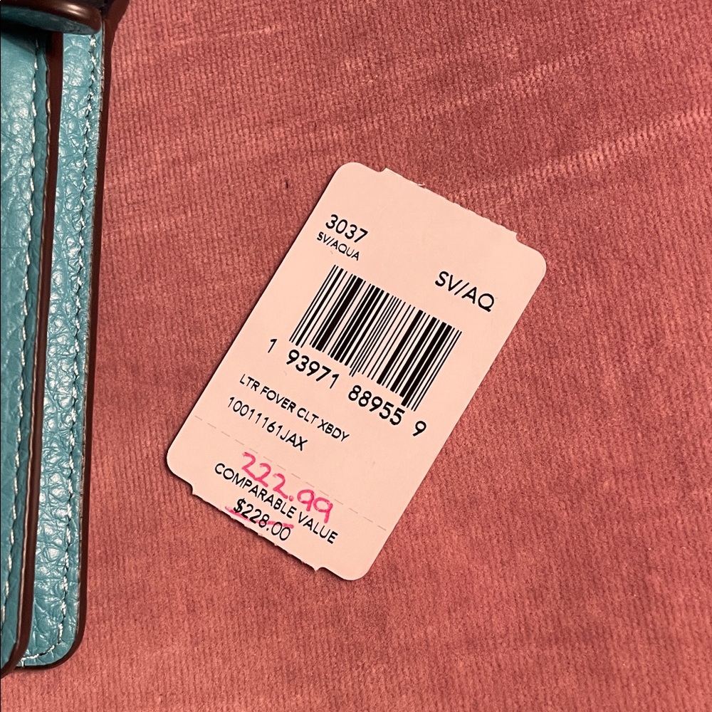 Coach turquoise Leather wallet crossbody Bag NWT estate sale - Picture 4 of 5